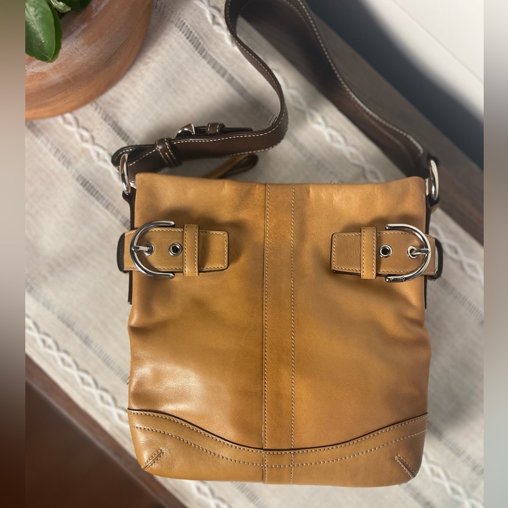 COACH SOHO Slim Mini Duffle bag